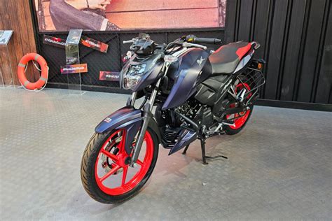 Breaking Tvs Apache Rtr V Dual Channel Abs Variant And Voice