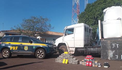 Caminhoneiro é Preso Transportando Mais De 100 Kg De Cocaína Por R 3