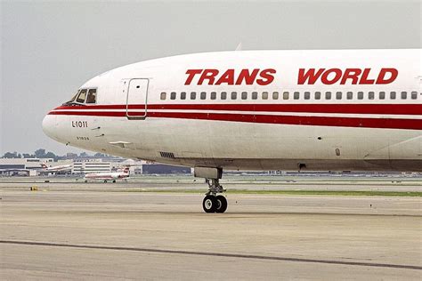 TWA L1011 | Vintage airlines, Twa, Vintage aircraft