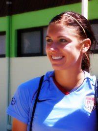 Alex Morgan American Soccer Player ~ Sport Alerts | Free Sport Wallpapers