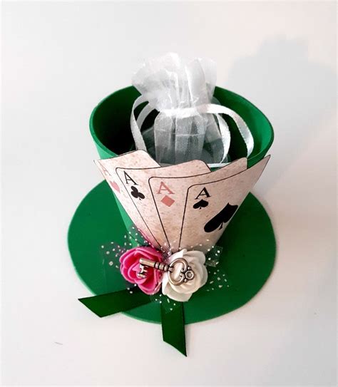 Alice In Wonderland Party Favor Boxes Mad Hatter Hat Etsy