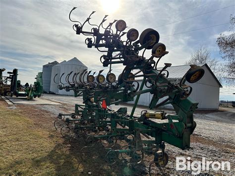 John Deere 12r36 Row Crop Cultivator Bigiron Auctions