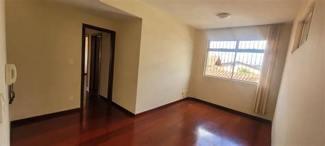 Apartamento na Rua São Bento 1513 Sagrada Família em Belo Horizonte