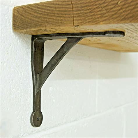 Top Notch Rustic Iron Shelf Brackets Compartments