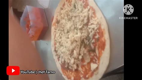 Wood Fired Pizza Pizza Original Itali Beraroma Enak Dengan Oven Kayu Uven Tungku Ladva Youtube