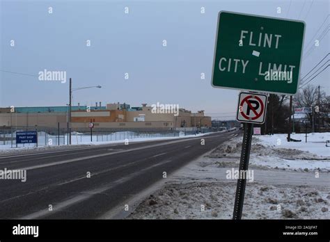 Flint City Limit Sign Stock Photo Alamy