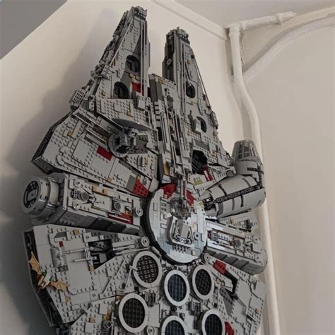 UCS Millennium Falcon Wall Display By Galladex MakerWorld