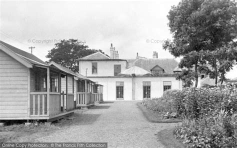 Photo Of Lowestoft Gunton Hall Holiday Camp C