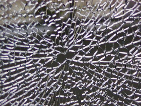 Spontaneous Glass Breakage Why It Happens And What To Do About It Construction Specifier