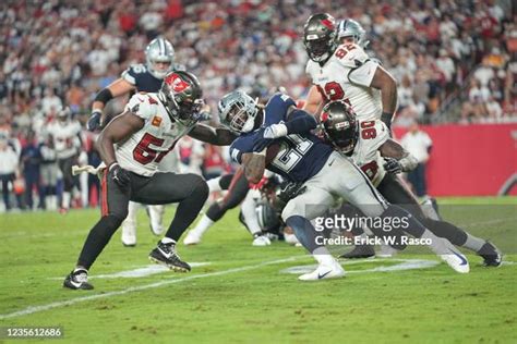 Ezekiel Elliott Buccaneers Photos And Premium High Res Pictures Getty