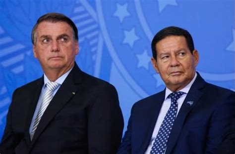 Qual é a preocupação de Bolsonaro e qual é o jogo de Mourão Metrópoles