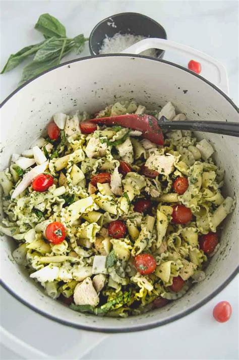 Chicken Pesto Pasta Salad