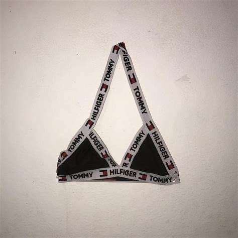 Superrrr Cute Tommy Hilfiger Bikini Top Size Small Depop