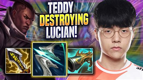 Teddy Destroying With Lucian Kdf Teddy Plays Lucian Adc Vs Ezreal