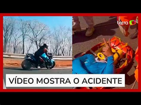 Motociclista Perde O Controle Em Curva E Cai Em Ribanceira De Quase