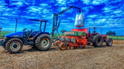 Plantando Milho Safrinha Planting Safrinha Corn Massey Ferguson