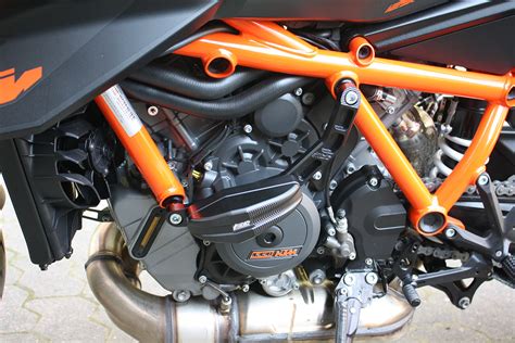 GSG Sturzpad Satz Streetline für KTM 1290 Super Duke R 2020