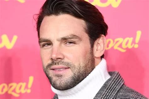 Dancing On Ice Star Ben Foden S Daughter Rushed To Hospital After