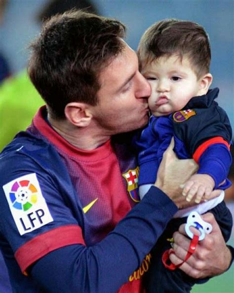 Top Plays: Messi's Baby Jamal