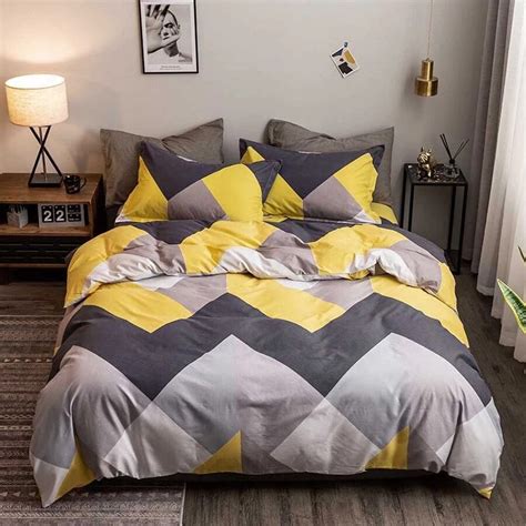 Luxury Bedding Set with King Size Duvet Cover and Geometric Print ...