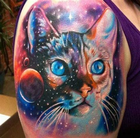 10 Awesome Cat Tattoos