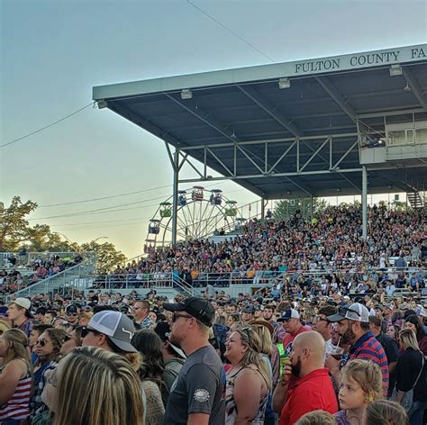 Illinois State Fair Grandstand Elke Nicoli