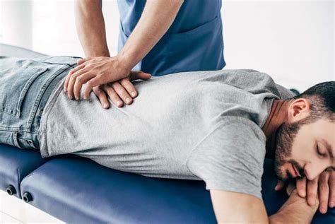 How Chiropractic Care Helps Treat Sciatica Pain