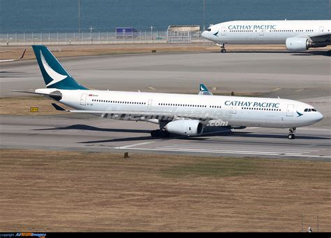 Airbus A Cathay Pacific Airways B Lbi Airteamimages