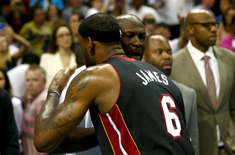 New Poll Shows Just How Torn The U.S. Is On The Michael Jordan-LeBron ...