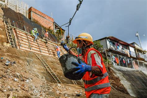 Ugr Dio Inicio A Las Obras De Mitigación Del Riesgo En 27 Puntos De