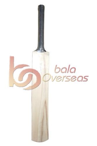 Wood Plain Cricket Bat Feature Premium Quality At Best Price In