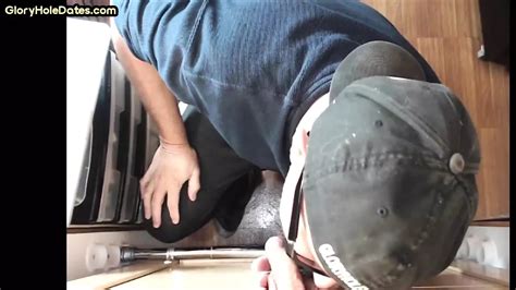 Gloryhole Mature Gay Sucks Dick At Home In Homemade Oral Amateur Amateur Porn XHamster