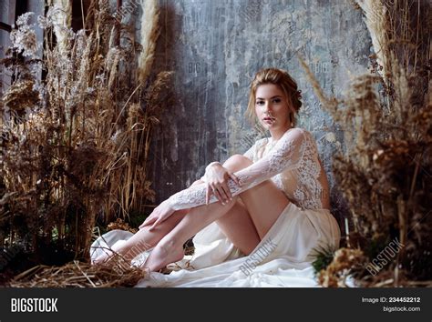 Blonde Bride Fashion Image Photo Free Trial Bigstock