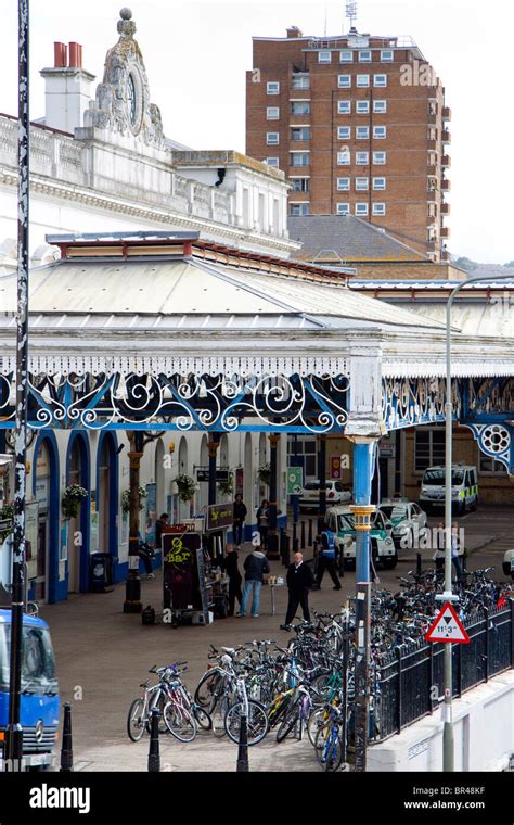 Brighton Railway Station High Resolution Stock Photography And Images