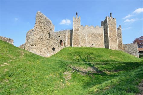 Framlingham Castle on AboutBritain.com