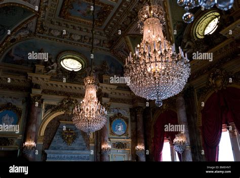 INTERIOR, THE BREAKERS (1893), NEWPORT, RHODE ISLAND Stock Photo - Alamy