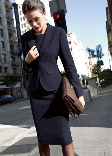 Top 18 Classy And Elegant Fashion Combinations For Business Woman Style Motivation