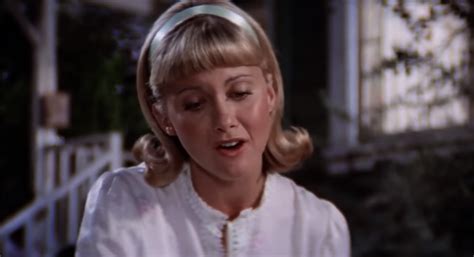 Hopelessly Devoted To You Olivia Newton John Ascolta La Canzone Della