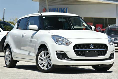 Sold Suzuki Swift Gl In Pure White Pearl New Hatch Moorooka Qld