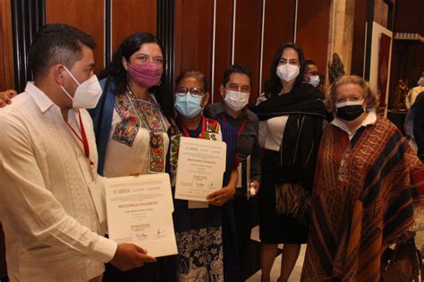 Artesanos michoacanos ganan concurso nacional Cambio de Michoacán