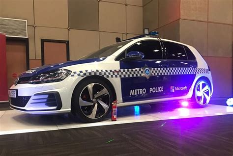 Take A Look At South Africas New High Tech Police Cars Businesstech