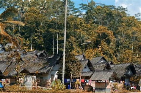 Tata Ruang Kampung Dukuh Di Garut Resmi Masuk Warisan Budaya Takbenda