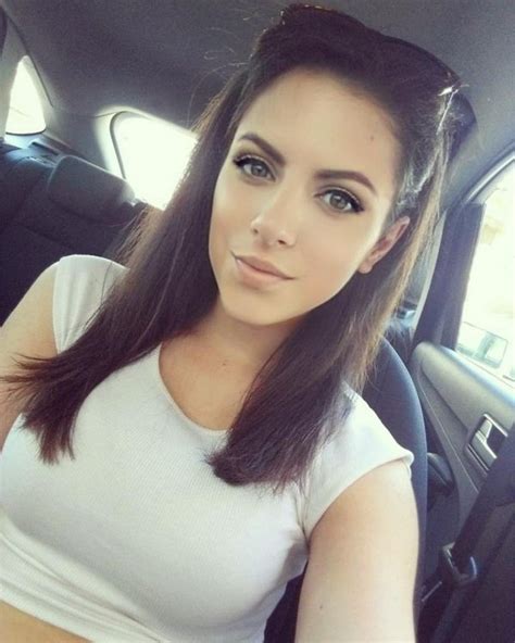 Hot Car Selfies 33 Pics