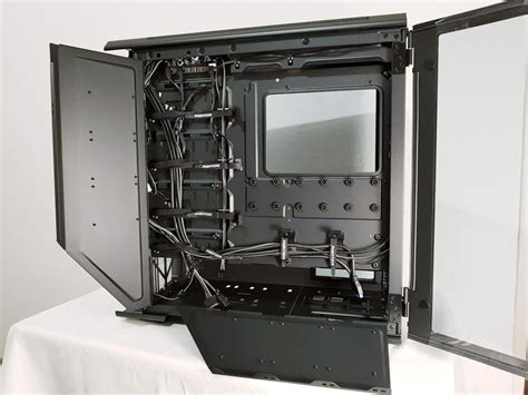 Phanteks Enthoo Evolv X Review A Colossus Of Steel Aluminium And