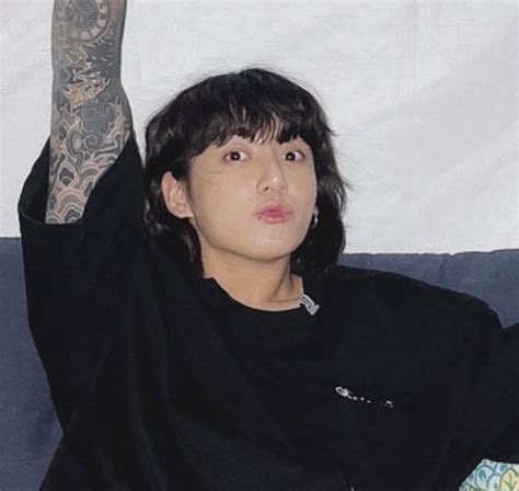 Bts Jungkook Spotted Enjoying At Coachella Shares New Look For Army