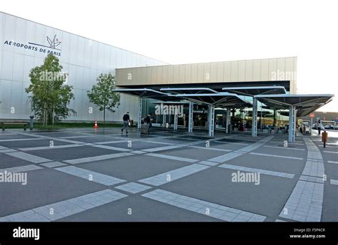 terminal 2 G Roissy Charles-de-Gaulle airport France Stock Photo - Alamy