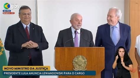 Lula Anuncia Ricardo Lewandowski Como O Novo Ministro Da Justiça Aqui