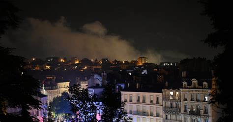 Loire Port D Armes Feux D Artifice Ce Qui Est Interdit Ce Week End