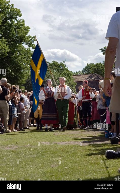 Mittsommer In Schweden Skansen Stockfotografie Alamy