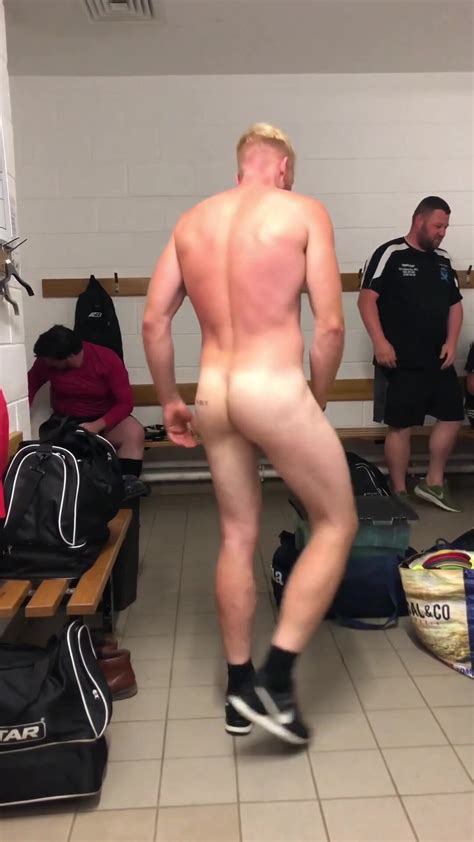 Shower Hot Sportmen Fun In Showers ThisVid